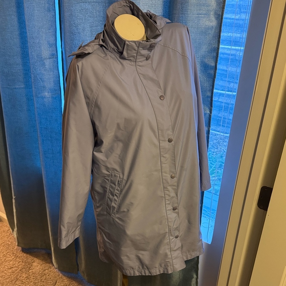 L.L. Bean Women's Light Gray Ski Jacket